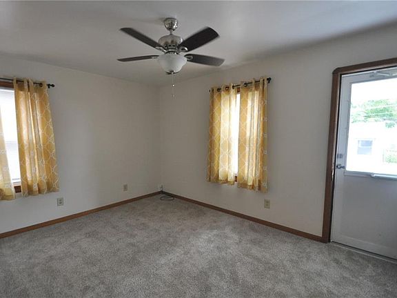 5th image of 3811 Dawnshire Dr