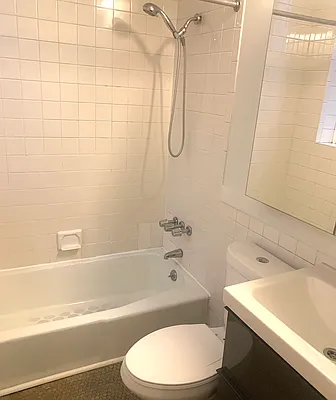 Rented by Oxford Property Group | media 4