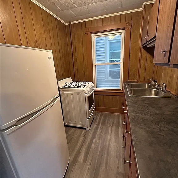 126 Crapo St #2S — Photo 10
