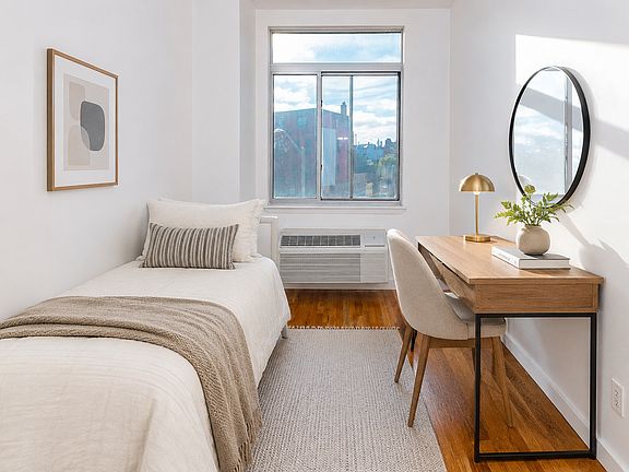 5th image of 186 Noll St #3F