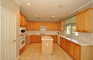 3rd image of 3514 Velasco Ct