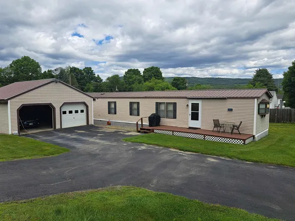 376 CHESTNUT Street, Claremont, NH 03743