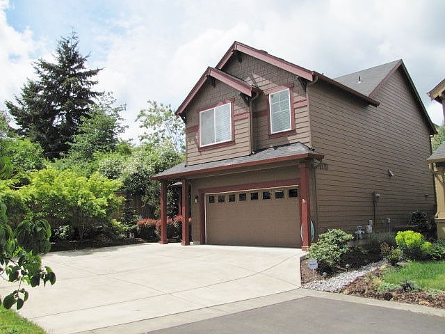 1st image of 5607 NE 66th Cir