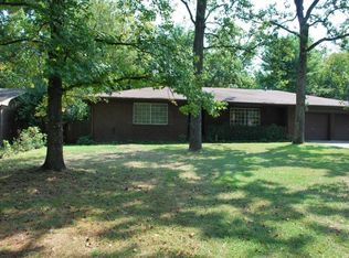 948 NW C St, Bentonville, AR 72712