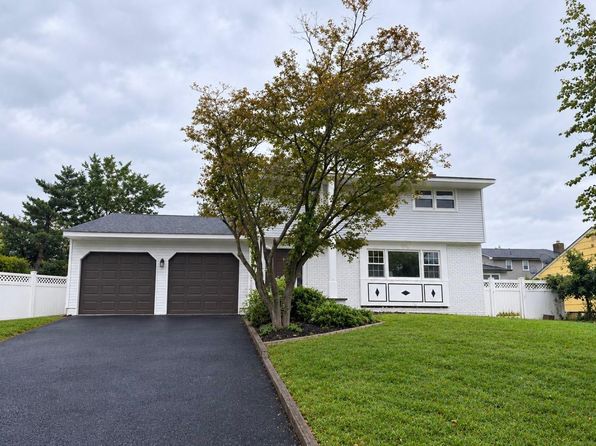 5 Concord Ave