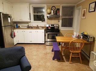 33 Elizabeth St, Bristol, RI 02809