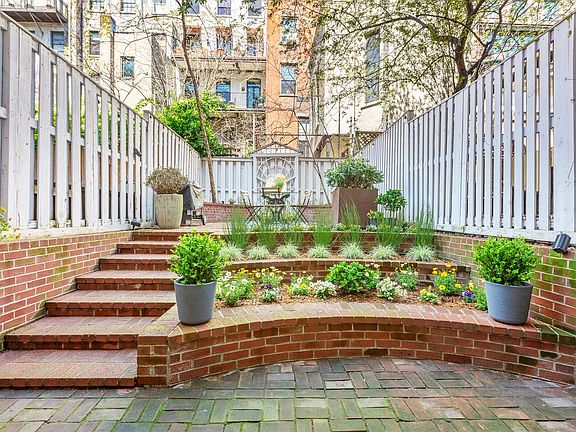 2nd image of 461 W 22nd St #1A