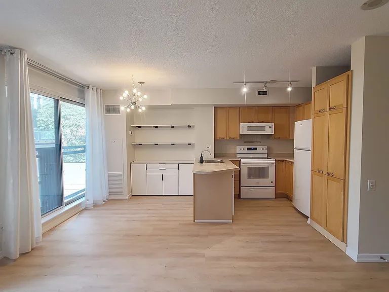 75 Dalhousie St #504 — Photo 11