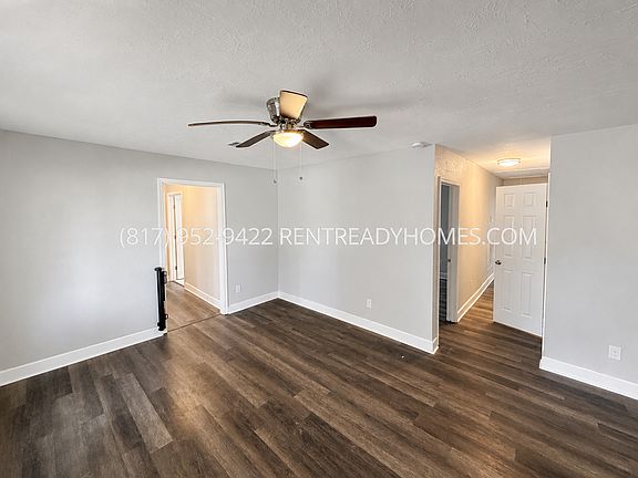 3rd image of 1621 Locust St