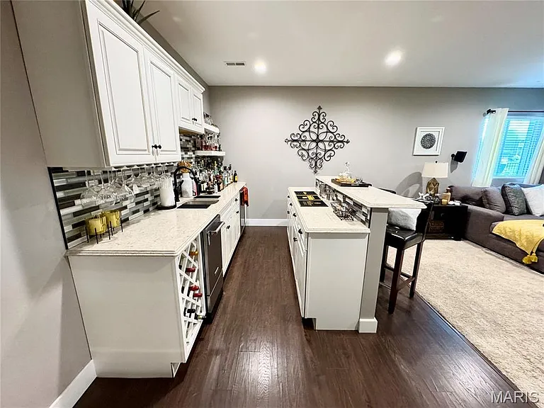 501 Lake Vista Way — Photo 12