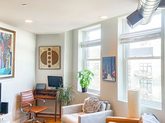 2nd image of 2040 W North Ave APT 401