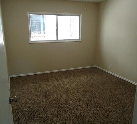3rd image of 1225 N Mansfield Ave APT 4