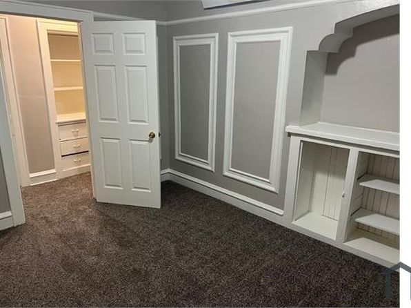 928 W Meinecke Ave APT 4