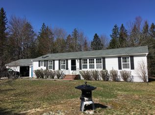 9 Pound Rd, Hancock, ME 04640
