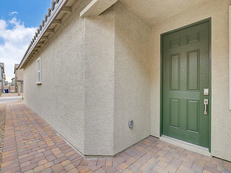 4348 Outlook Vista Ave — Photo 3