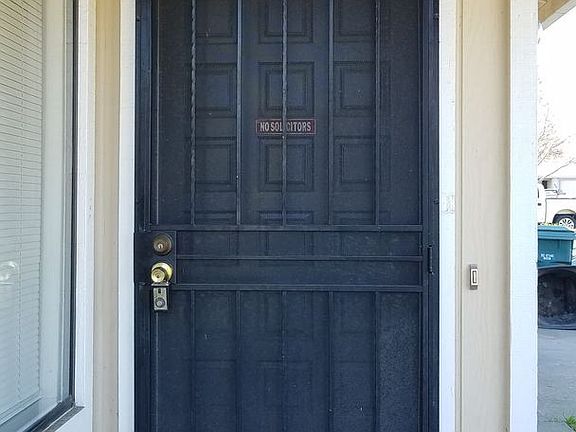 2nd image of 4022 Carriebee Ct