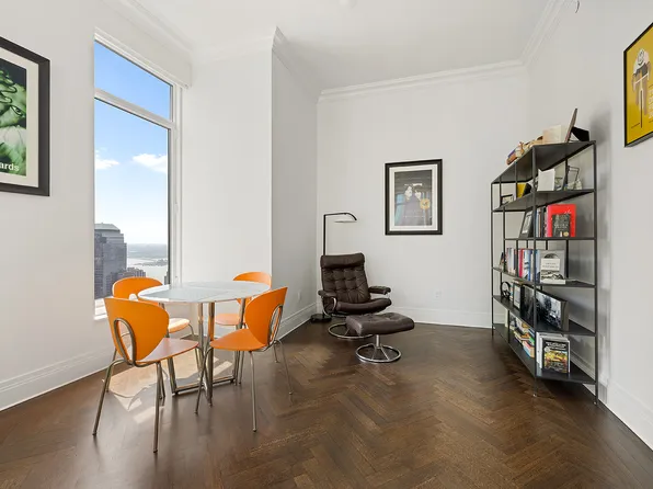 30 Park Place 52C image 2 of 11