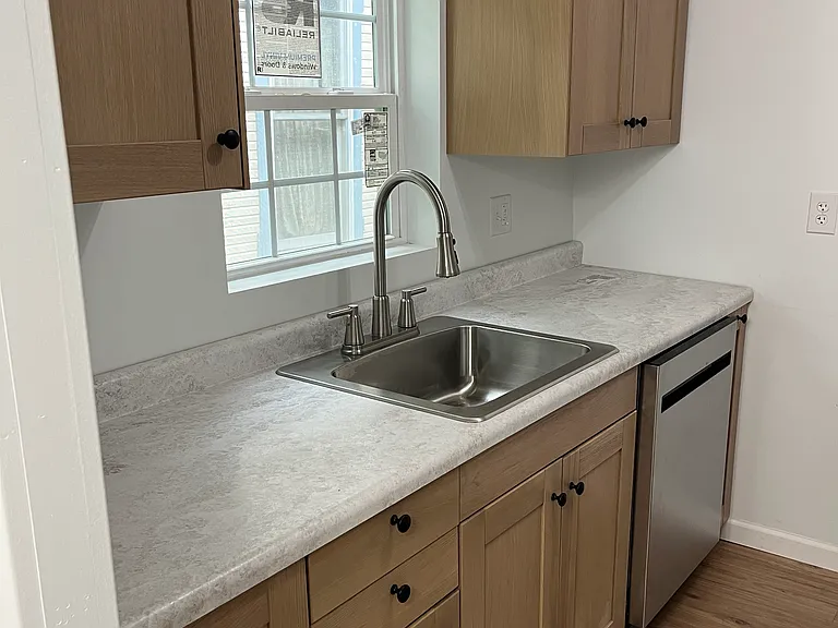 56 W Central Ave — Photo 6