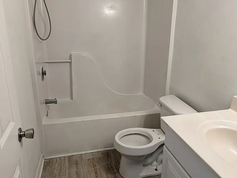 910 Brett Dr #57 — Photo 7