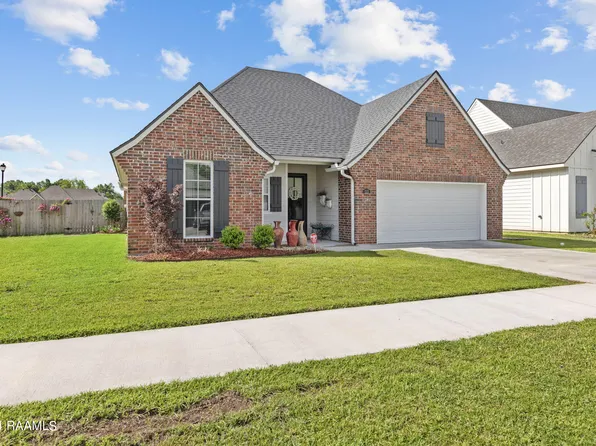 111 Tracewood Bnd, Lafayette, LA 70508