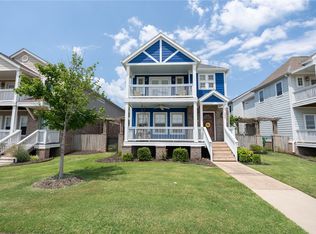 685 N Rupple Rd, Fayetteville, AR 72704