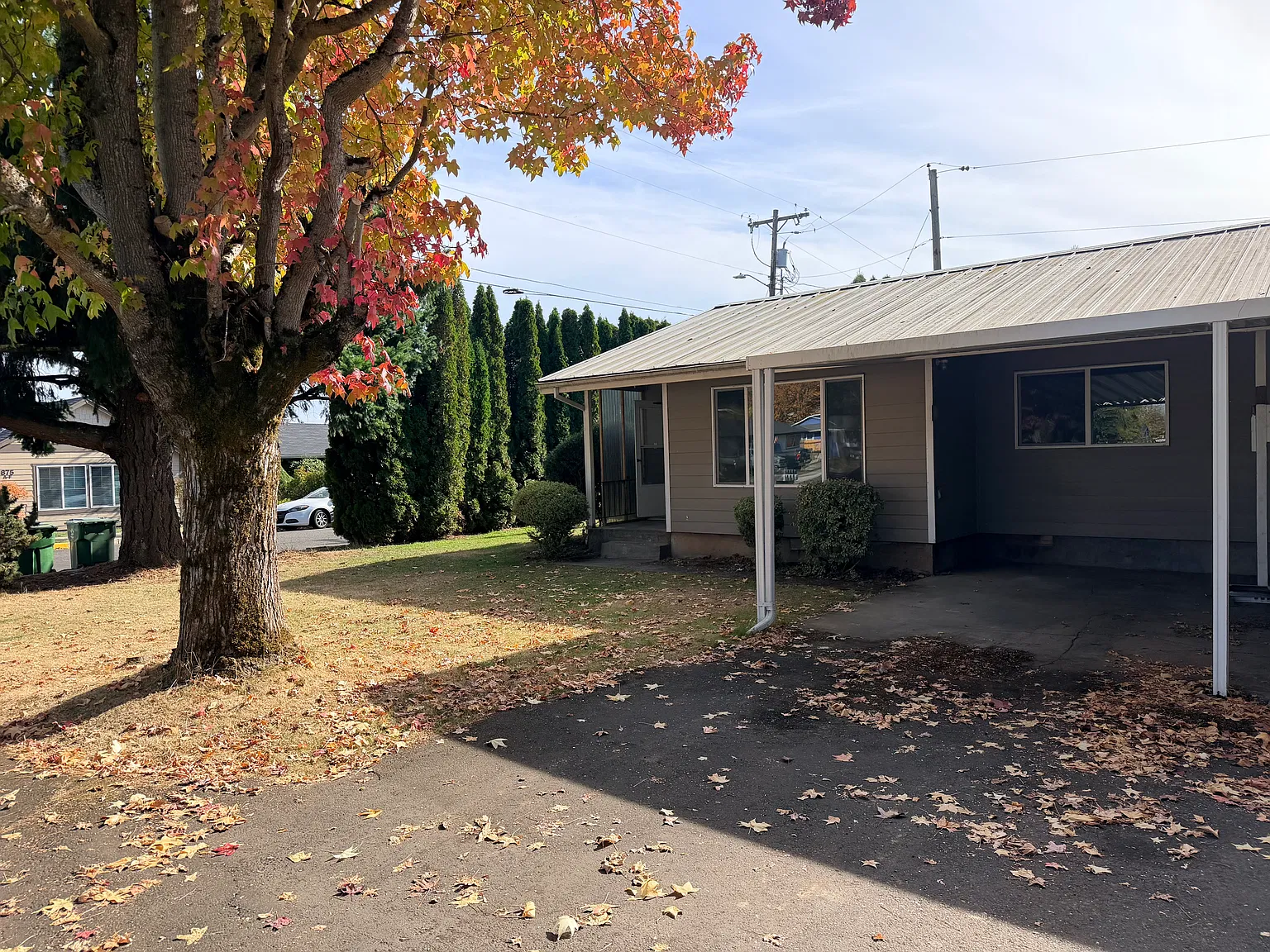 2 bed, 900 sqft, $1,420 — Photo 2