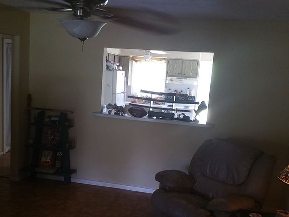 4th image of 1325 Hibiscus Dr