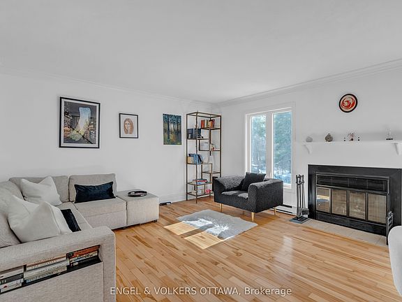 4th image of 5 Timberview Way #7