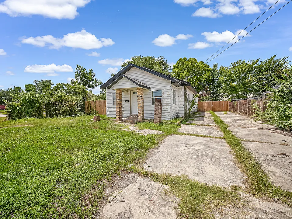 522 N Main St