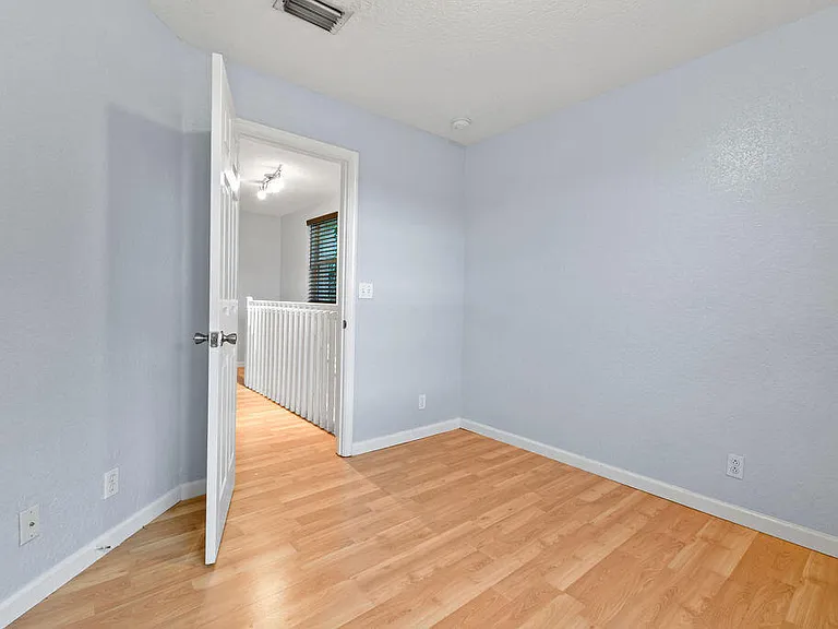 952 Summit Lake Dr — Photo 31