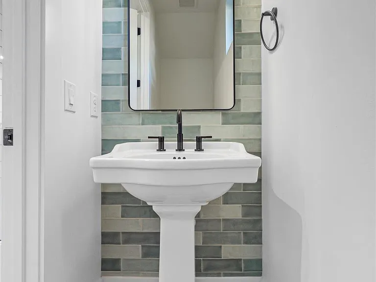 1402 Beckett St #1B — Photo 9