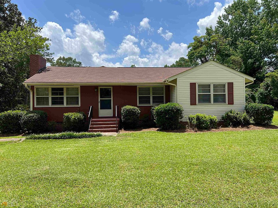 1022 E College St, Griffin, GA 30224 Zillow