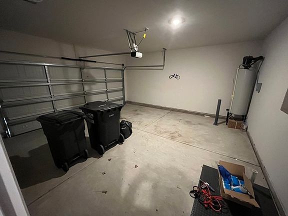 5th image of 97 Coopers Meadow Dr