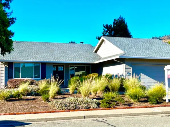 123 Old Oak Lane, Santa Rosa, CA 95409