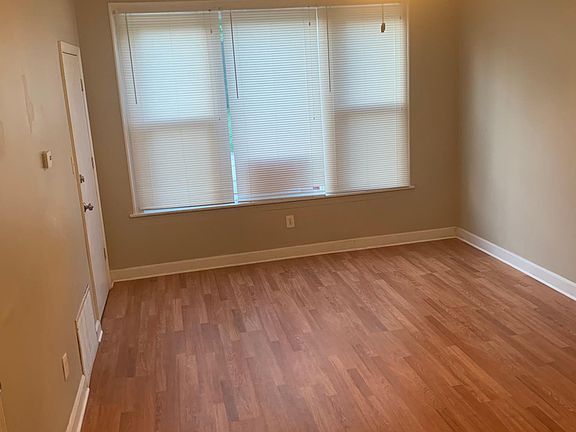 2nd image of 1333 W 49th Pl #1