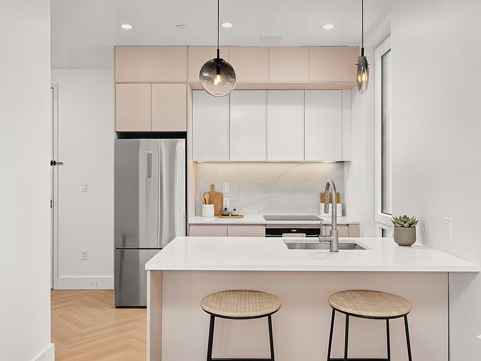 1st image of 34-16 38th St #2406