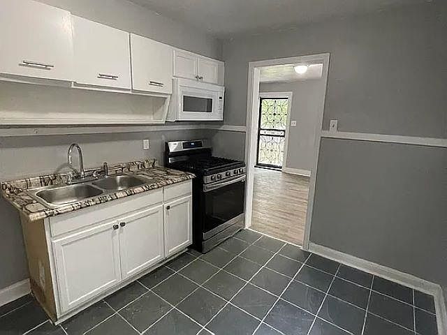 2nd image of 804 Keel Ave