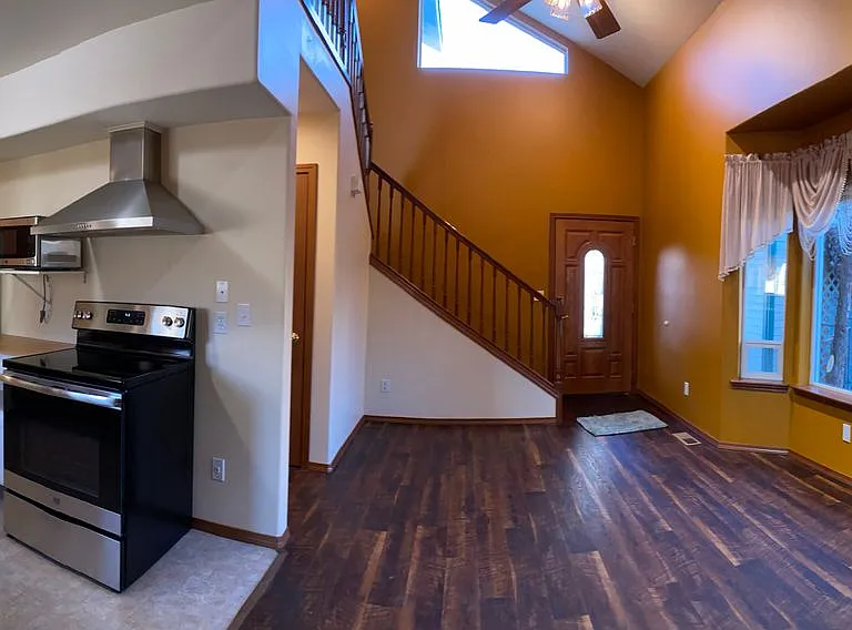 309 River St — Photo 5