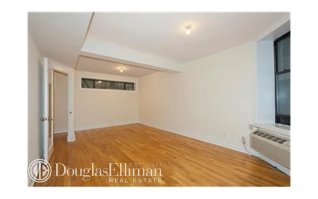 Sold by Douglas Elliman | media 10