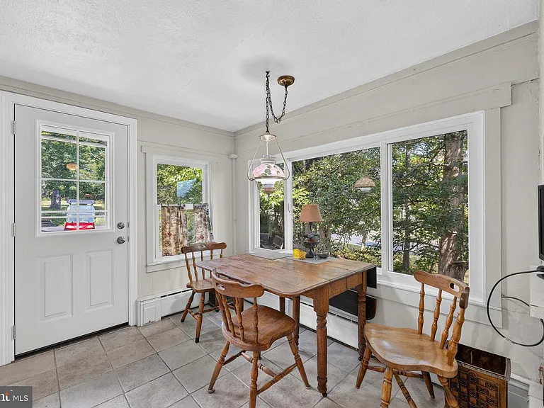 1715 Skippack Pike — Photo 14