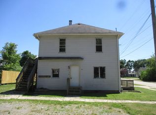202 Poplar St, Three Oaks, MI