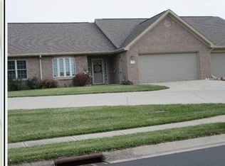 504 S 25th St, Beatrice, NE 68310