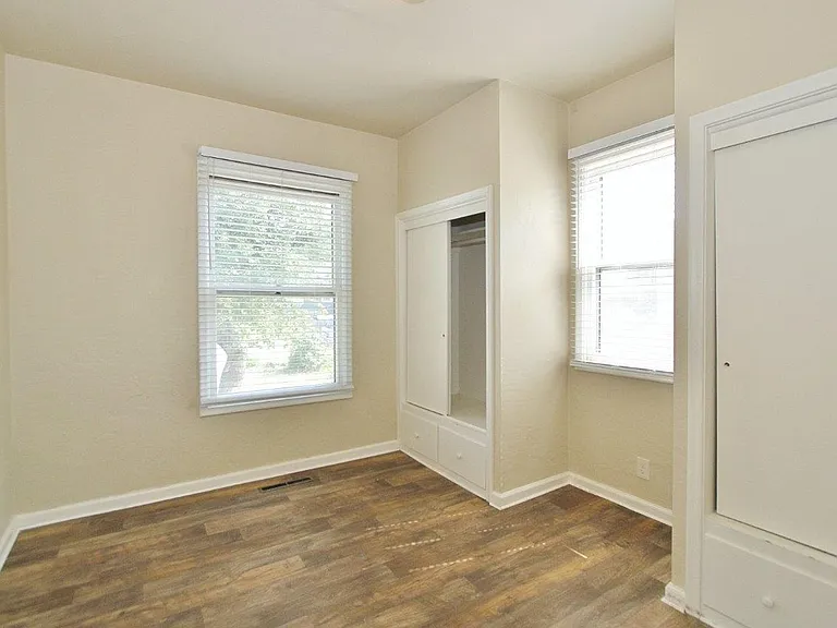 1502 Ellis Ave — Photo 18