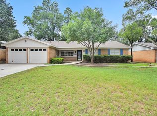 3811 63rd Dr, Lubbock, TX 79413