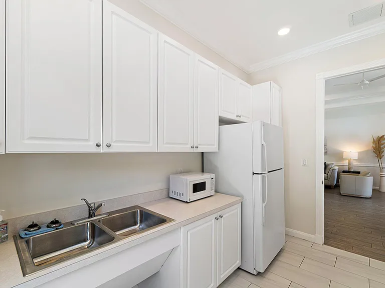 4526 Illicium Dr — Photo 42