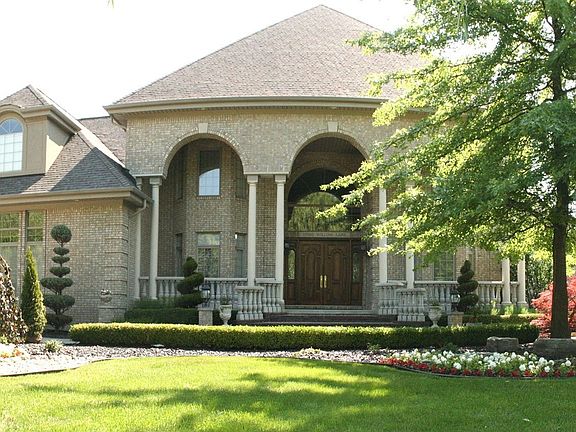 5th image of 37080 Willow Ln