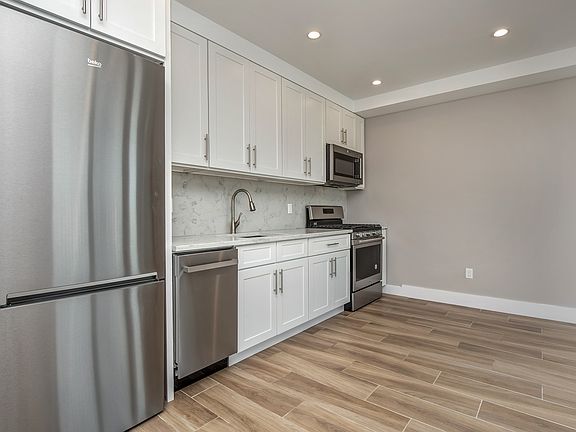 4th image of 37-14 31st Ave #2R