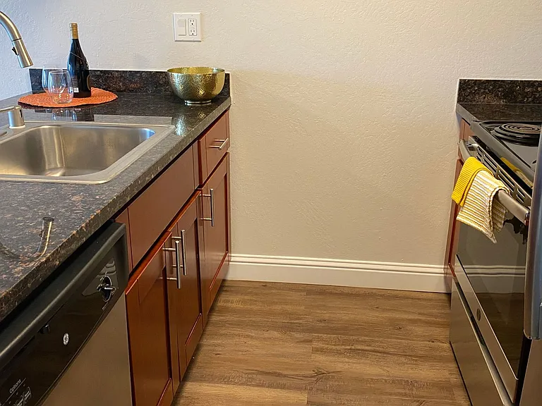 378 Van Buren - Renovated 2bed and 1bed units - Beautiful Building! — Photo 87