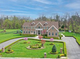 4 Serenity Pl, Marlboro, NJ 07746