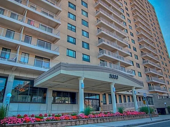 5000 Boardwalk APT 213, Ventnor, NJ 08406